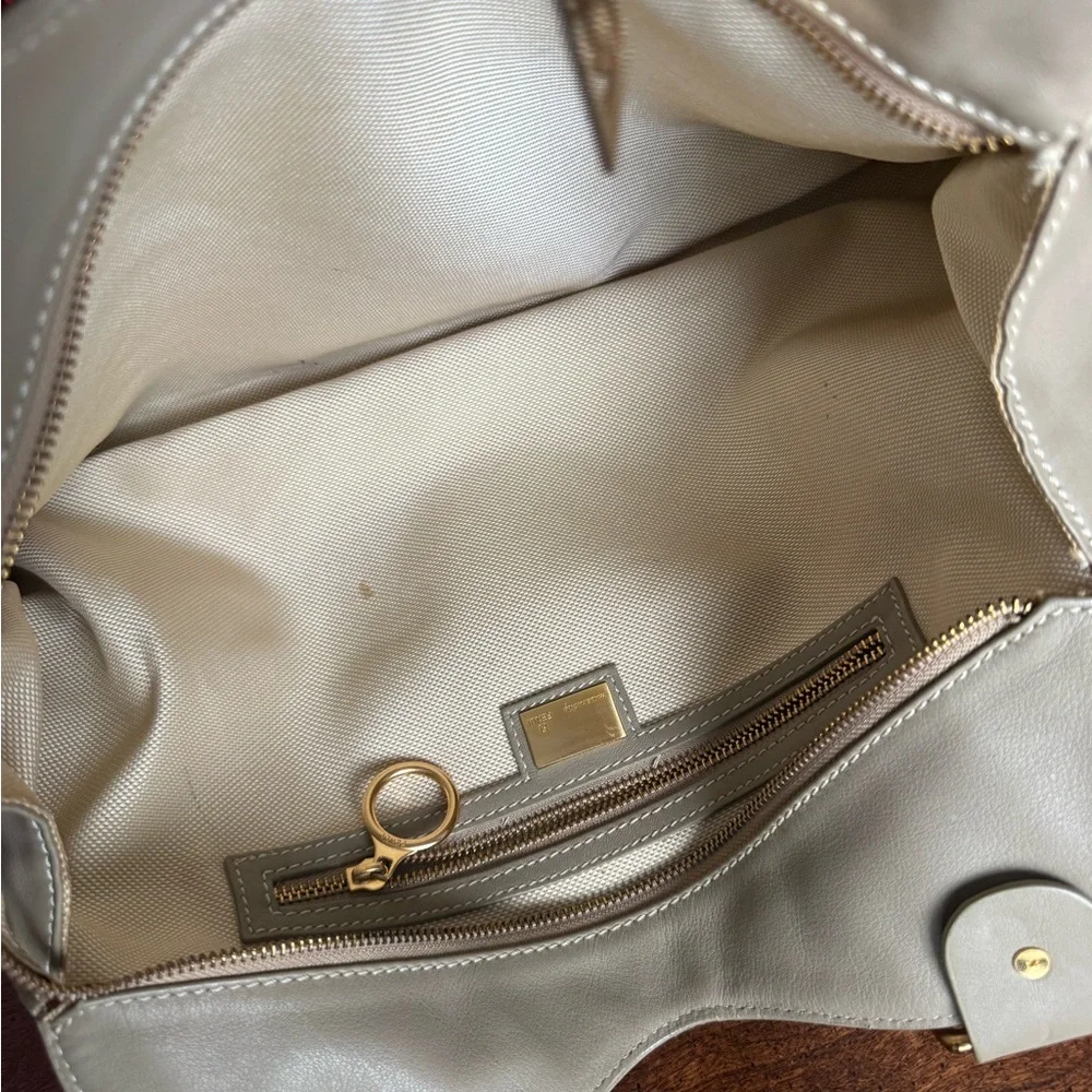 Fendi Grey “Devil Trapezio” Shoulder Bag with Elegant Gold Hardware - Picture 4 of 5